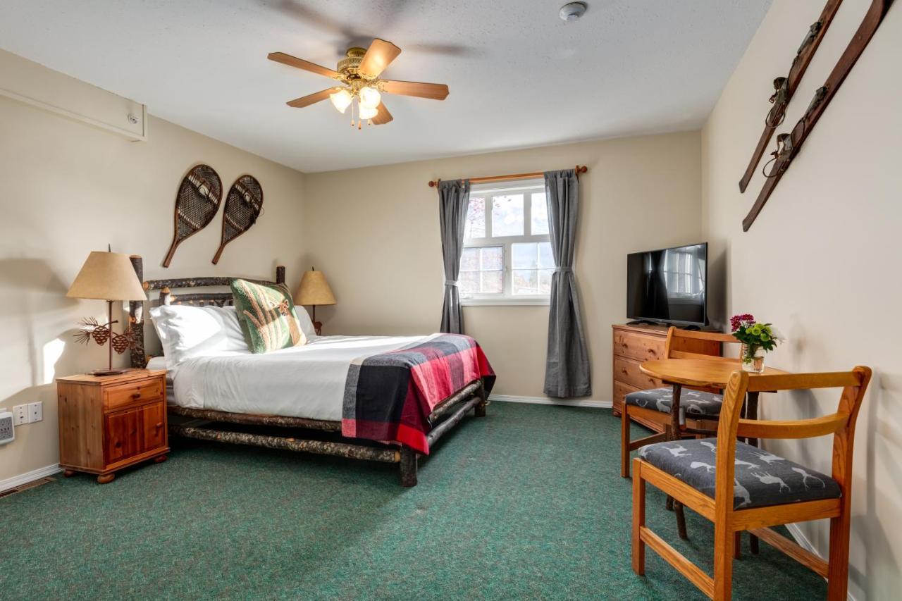 Courthouse Inn Revelstoke Kültér fotó