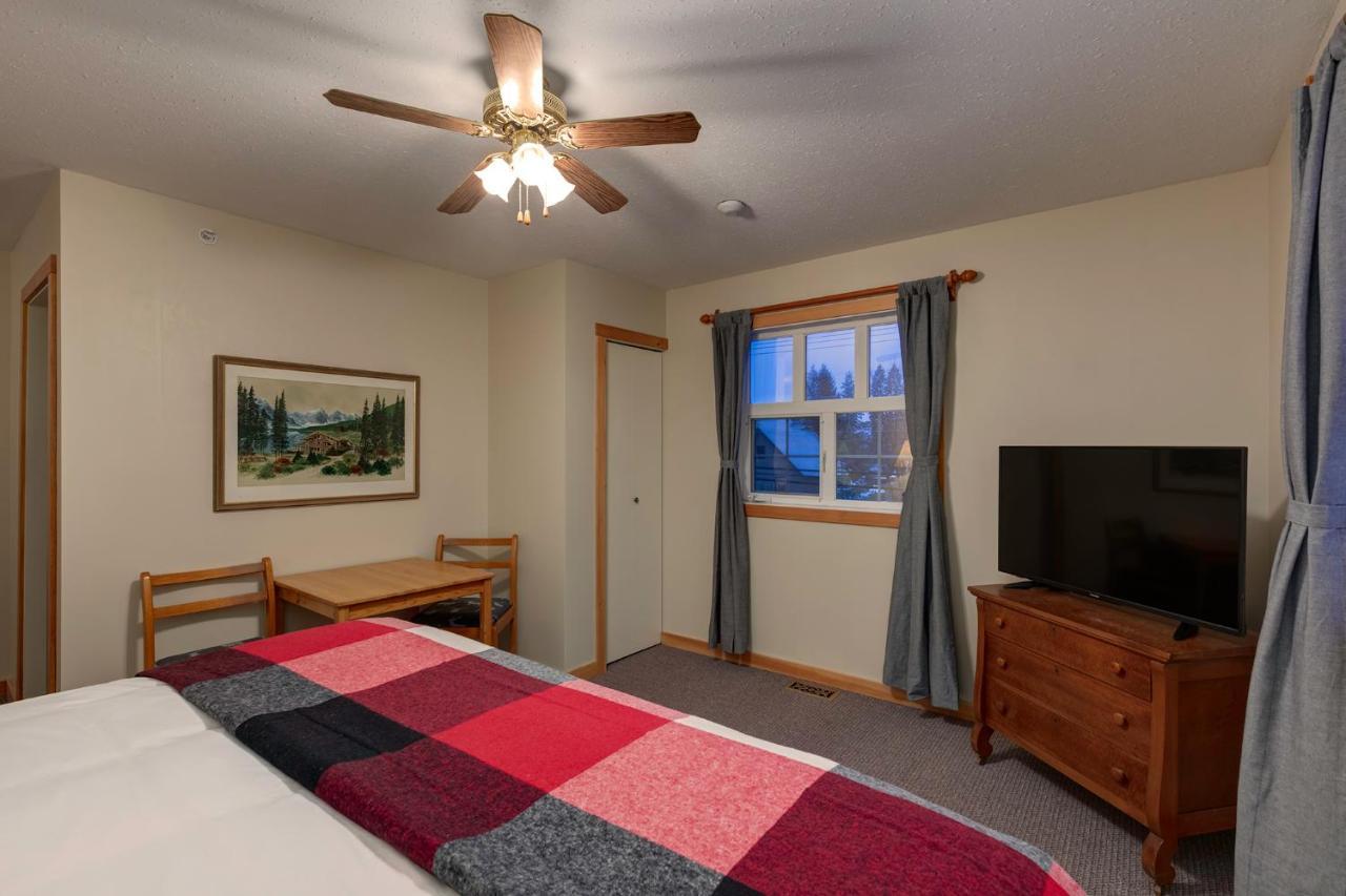 Courthouse Inn Revelstoke Kültér fotó