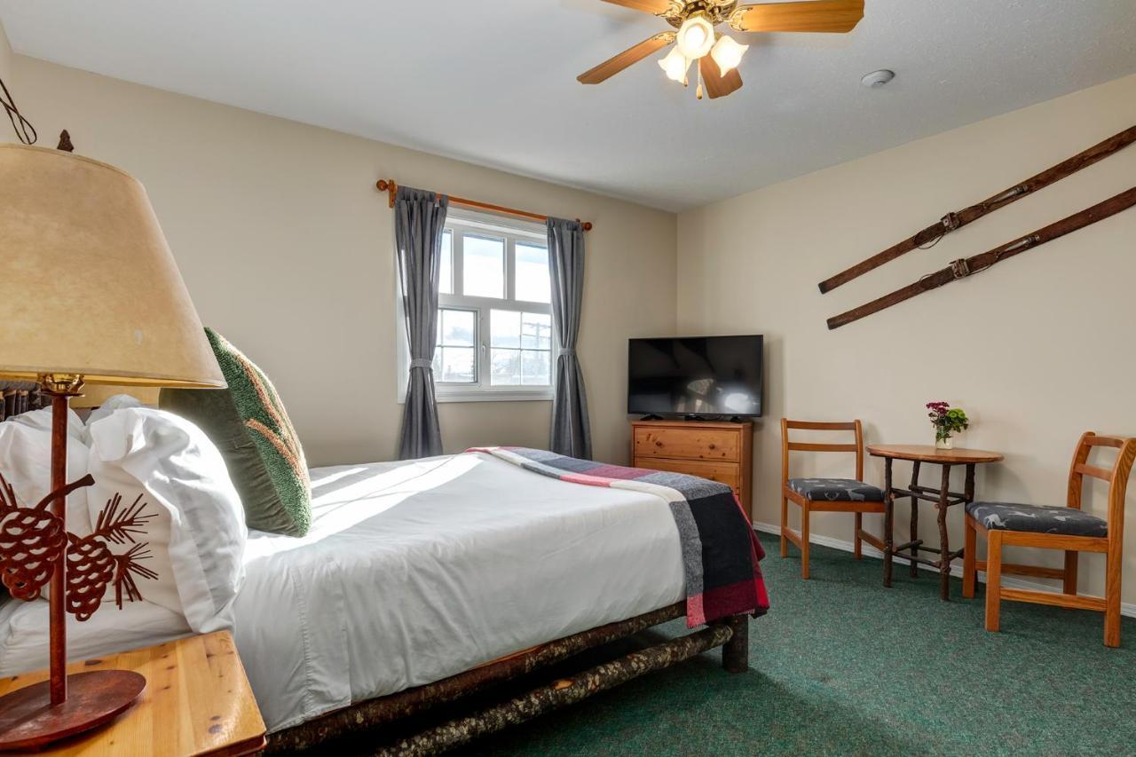 Courthouse Inn Revelstoke Kültér fotó