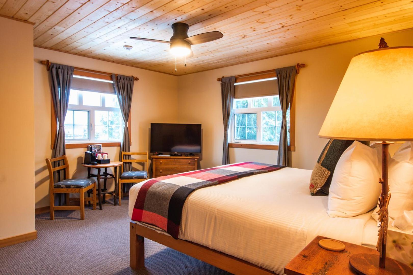 Courthouse Inn Revelstoke Kültér fotó